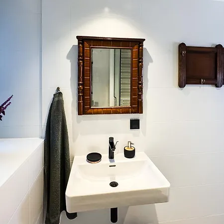 Apartment Lossipark Guest - Vis-a-vis Bishop's Castle *